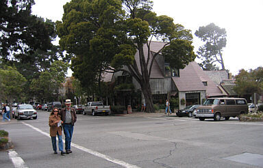 Ocean Avenue and Lincoln Street in downtown Carmel. Photo by James B Toy.